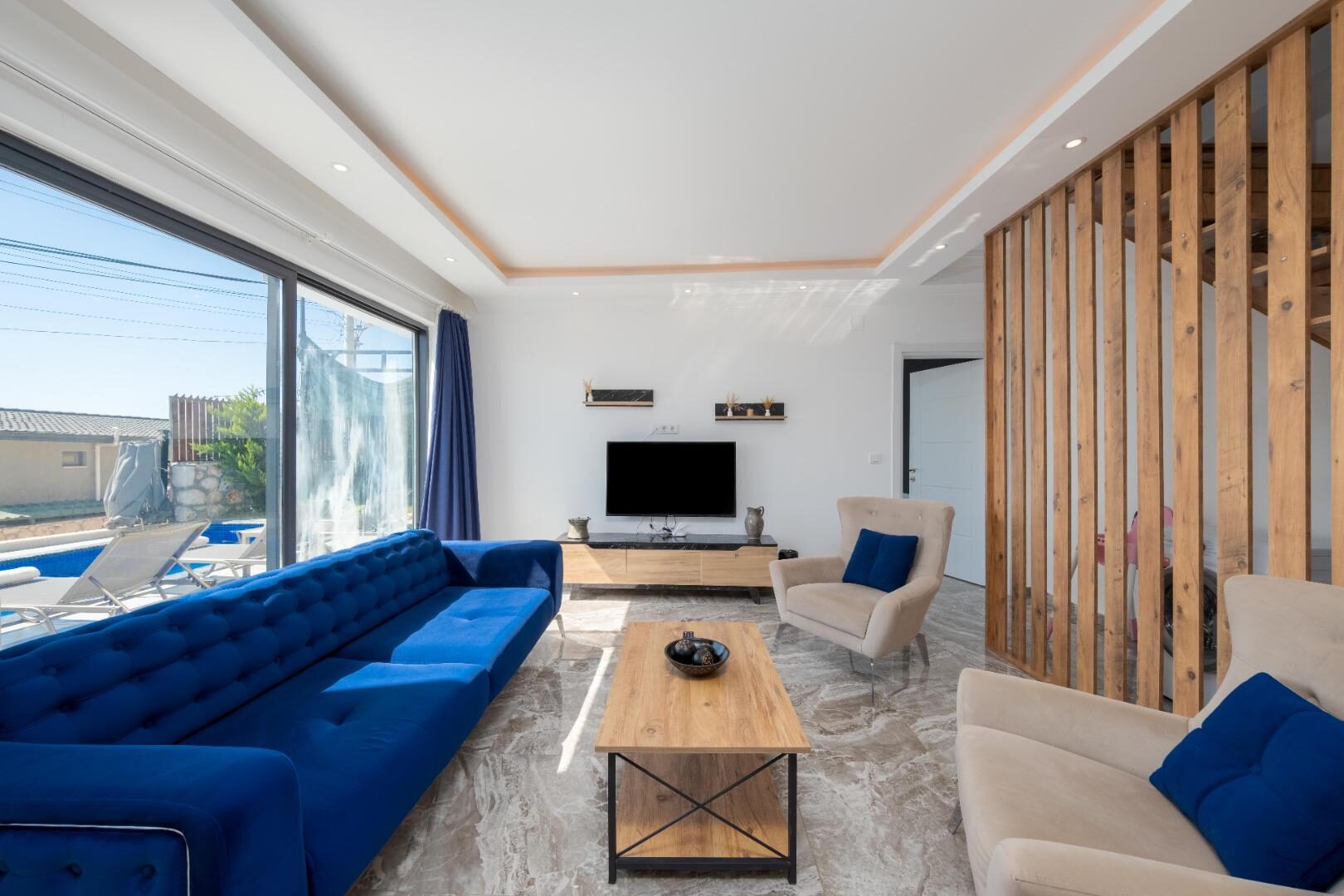 Villa Zemheri — 17