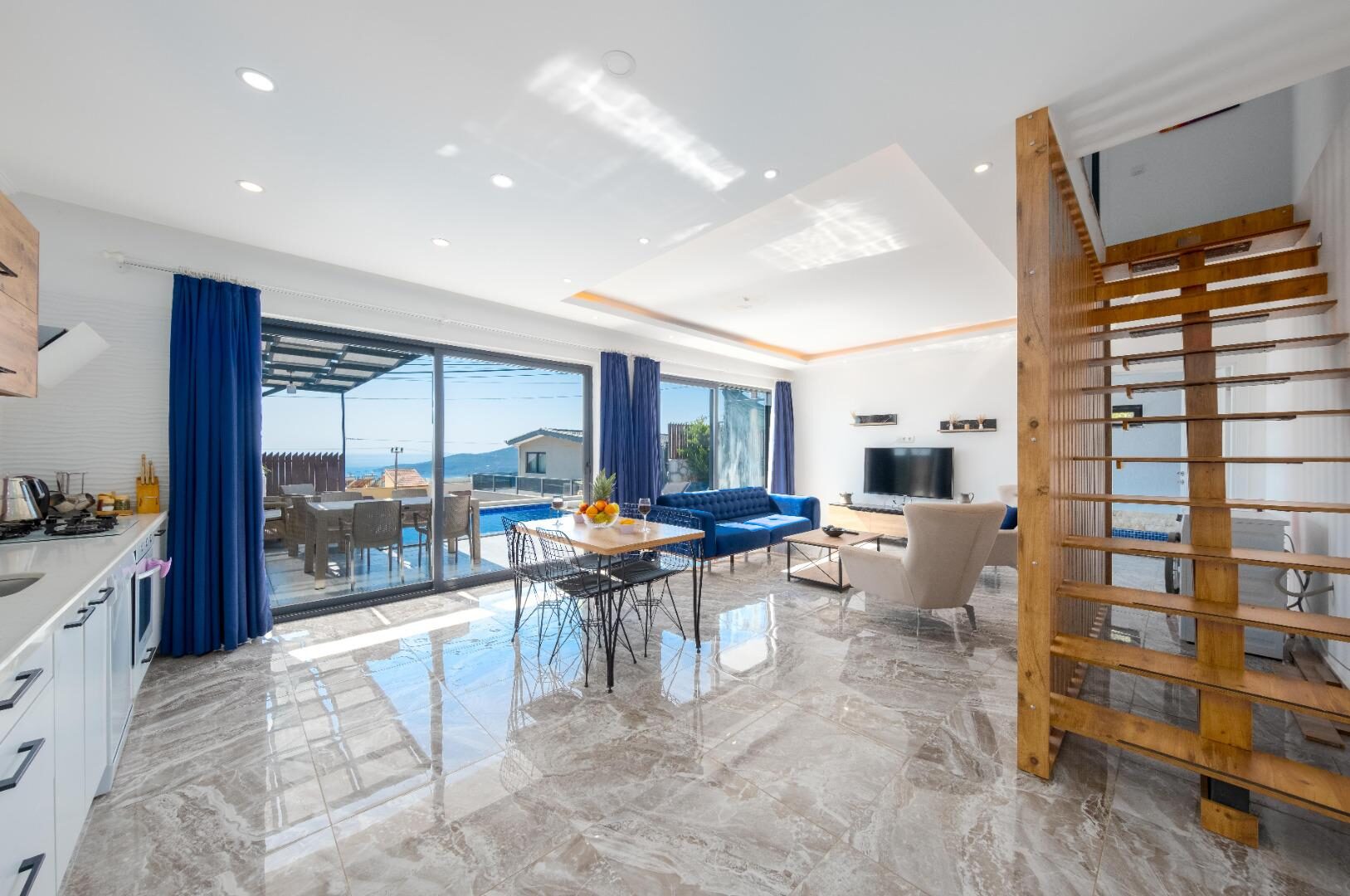 Villa Zemheri — 22