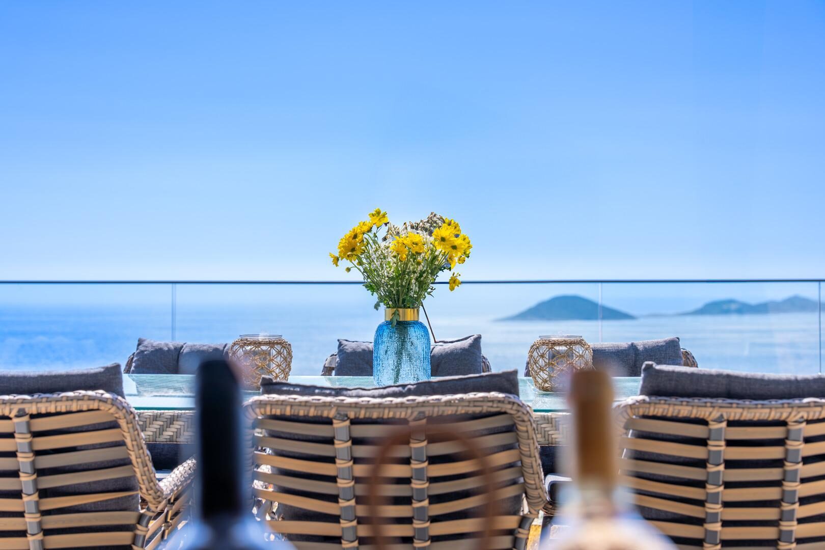 Villa Safran Flower — 65
