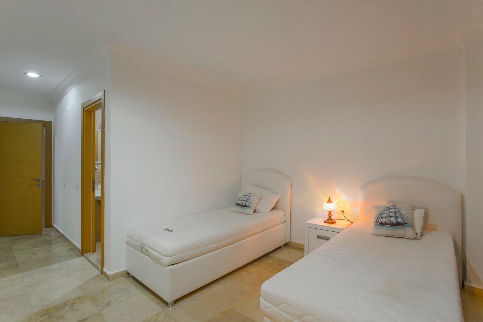 Villa Yirmi — 96