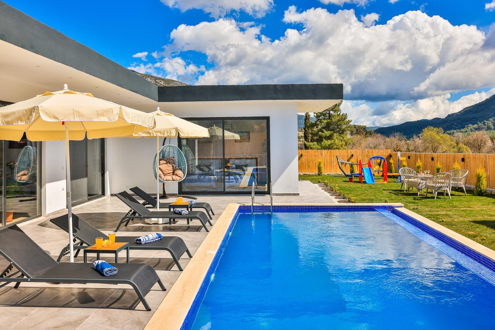 Villa Nazeren — 23