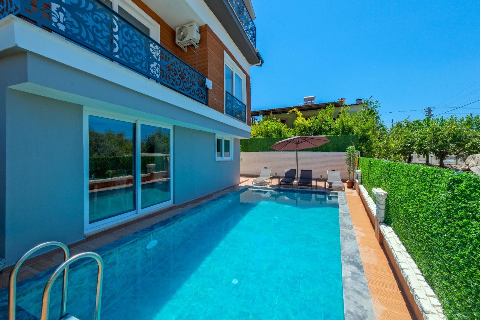 Villa Halis — 6