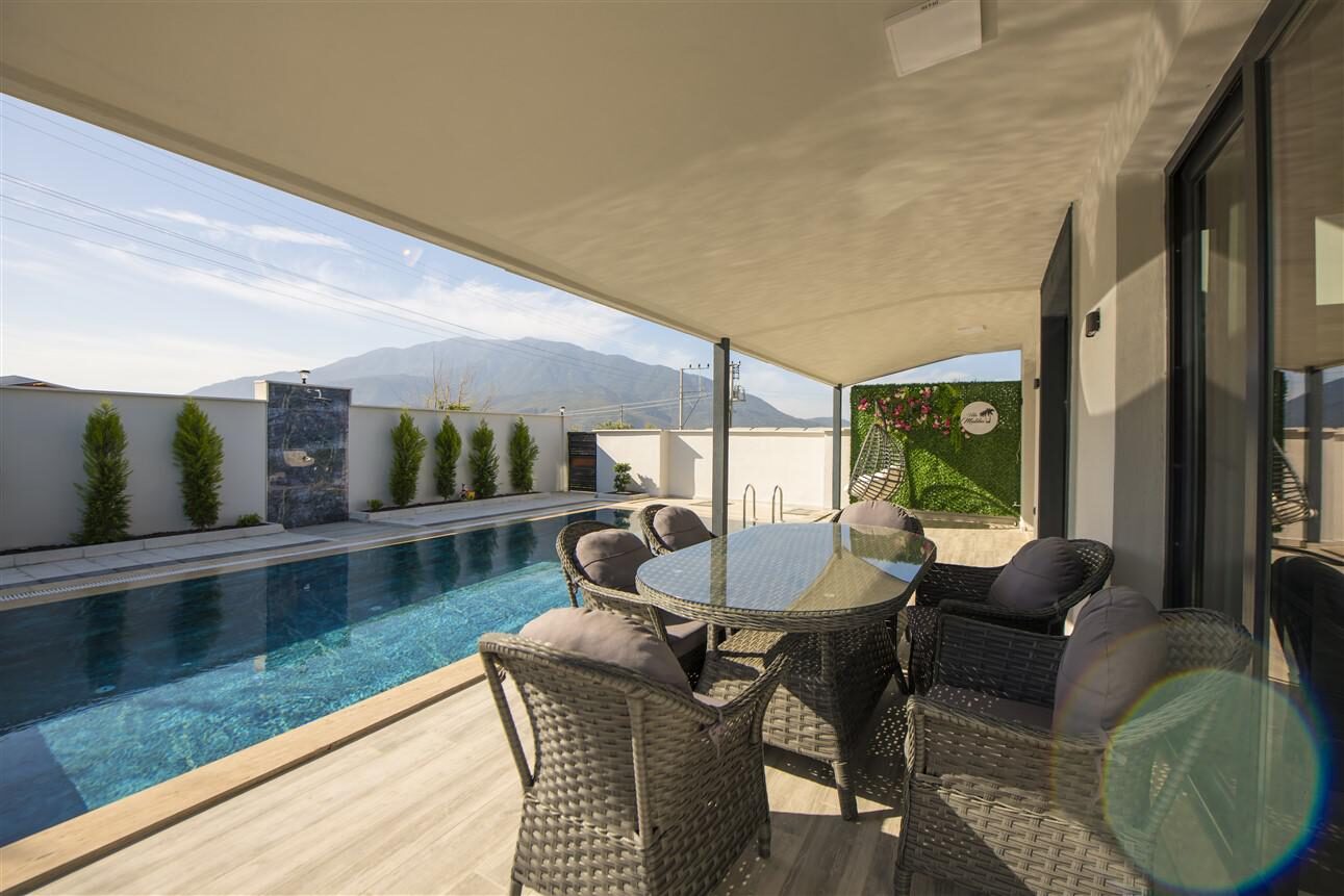 Villa Malibu — 14