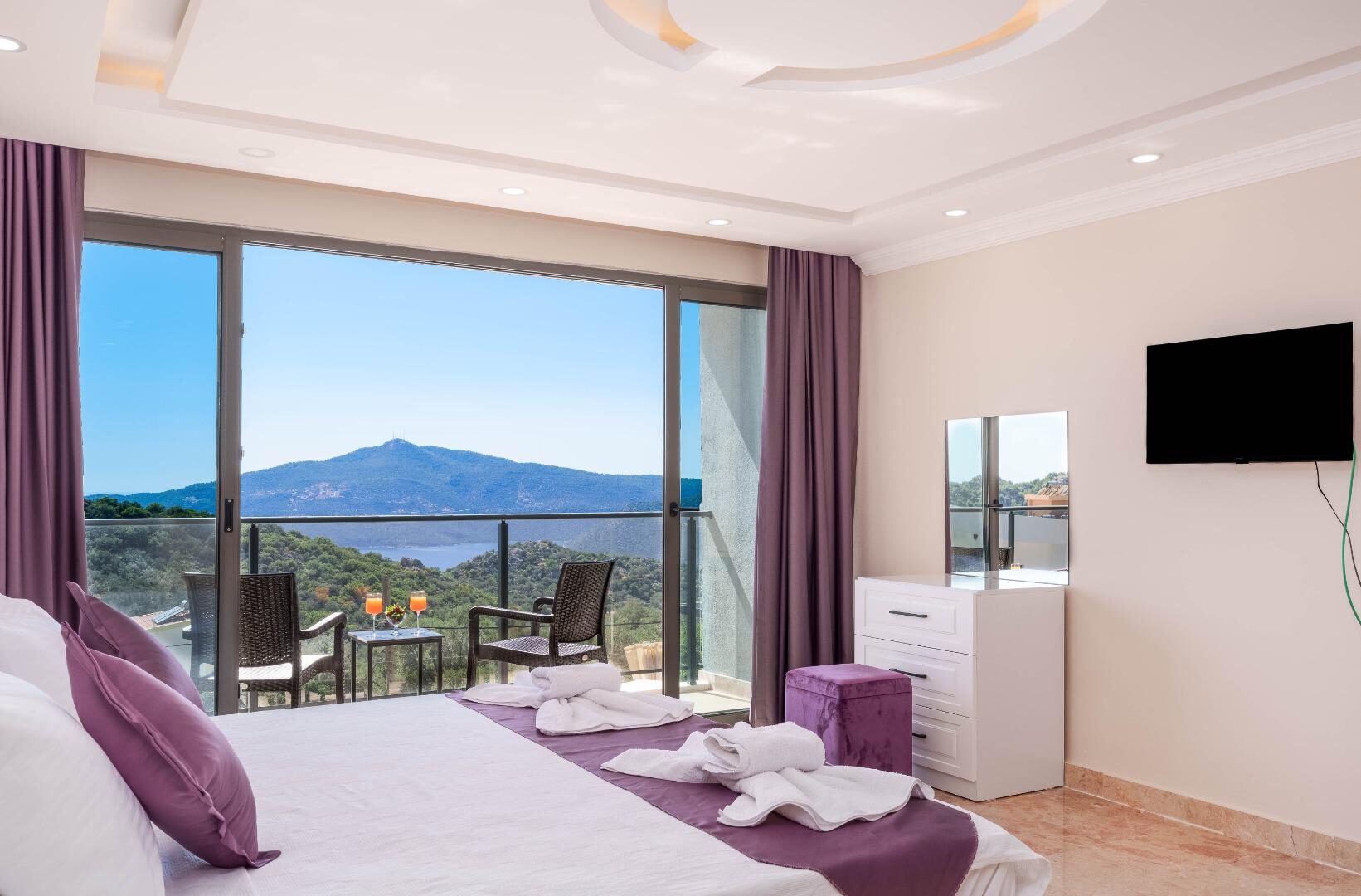 Villa Grand Emora 2 — 102