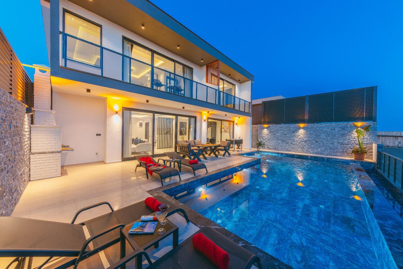 Villa Xanadu — 2
