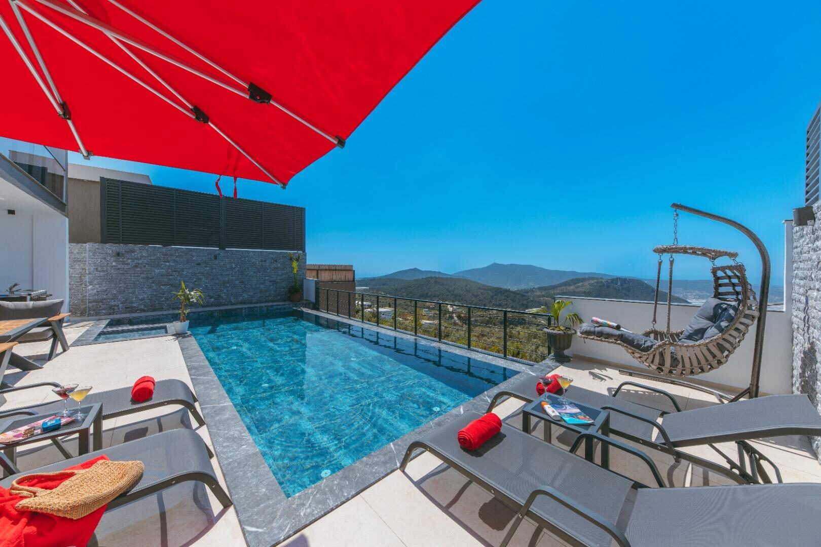 Villa Xanadu — 33