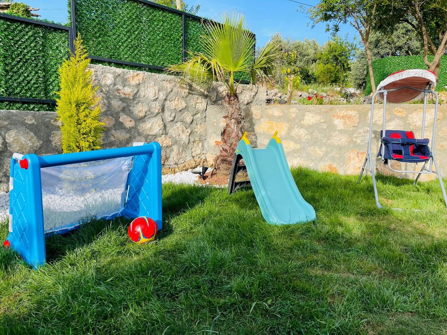 Villa Xanadu — 105