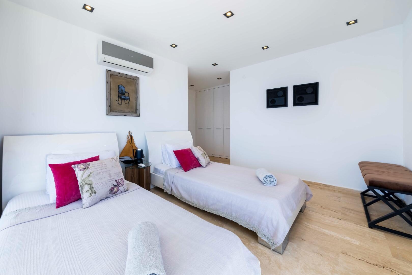 Villa Lumineux — 18
