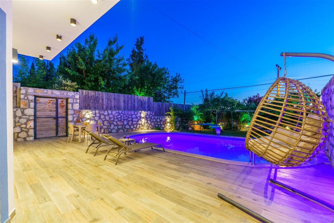 Villa Yek — 9