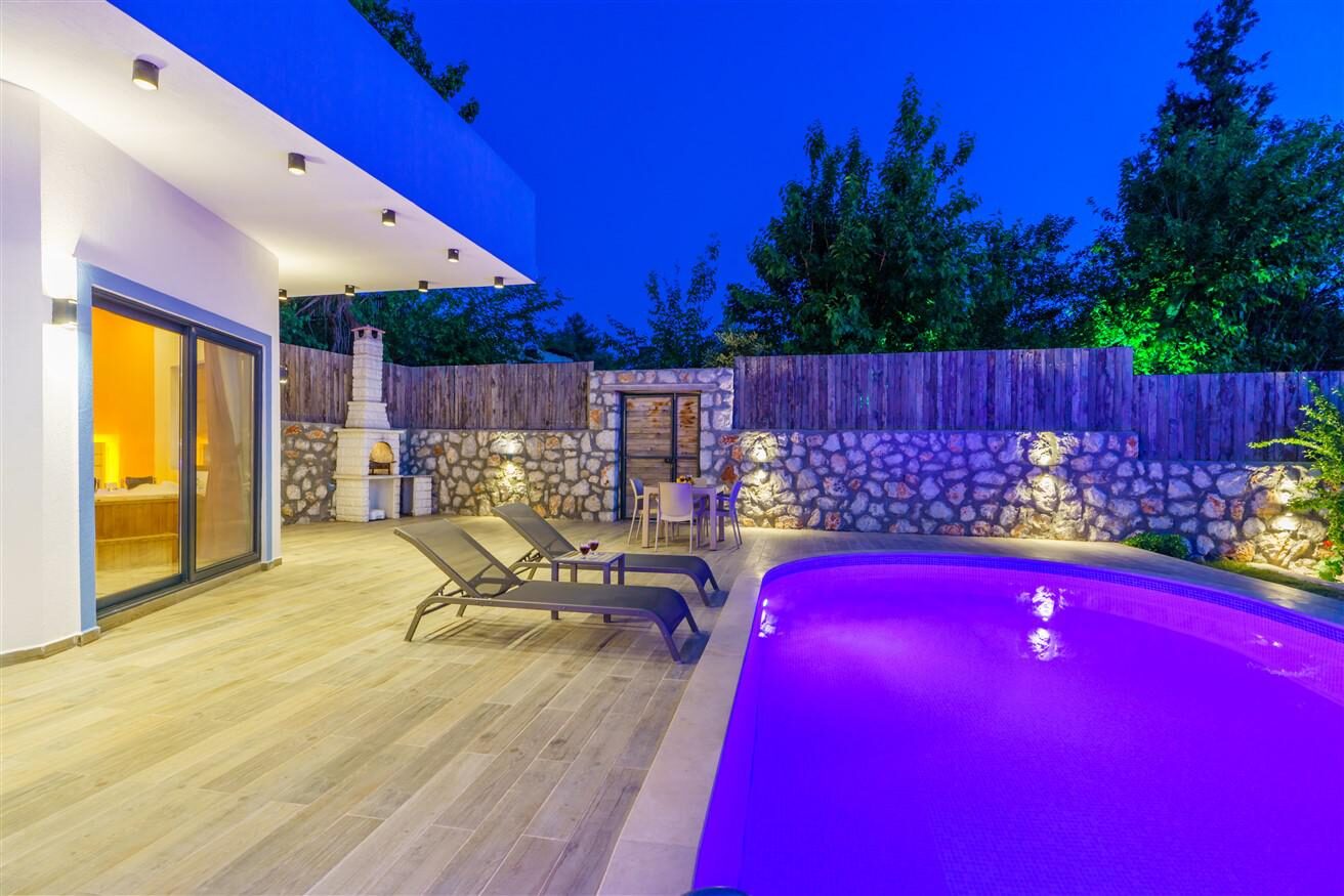 Villa Yek — 12