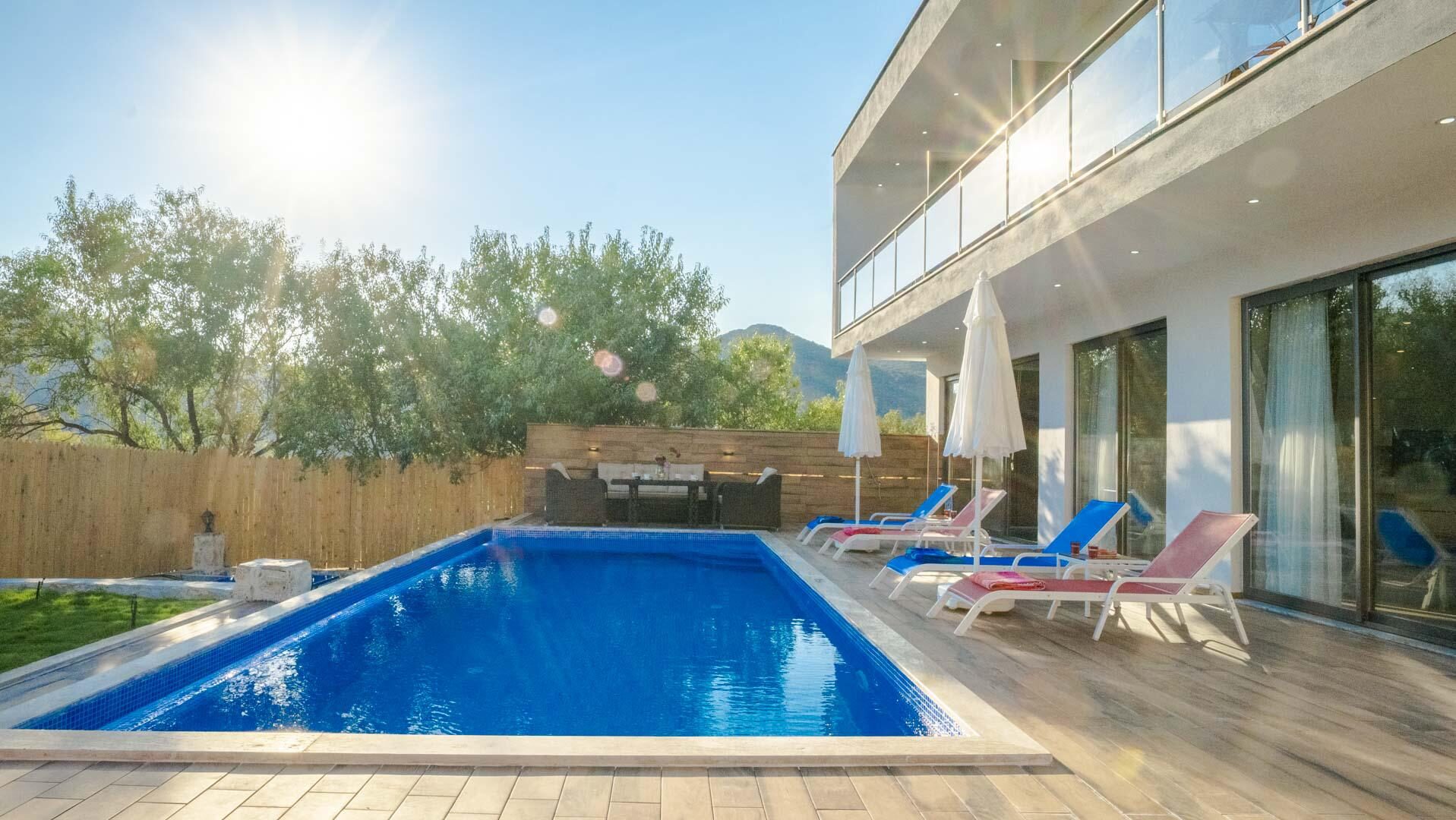 Villa Palas — 4