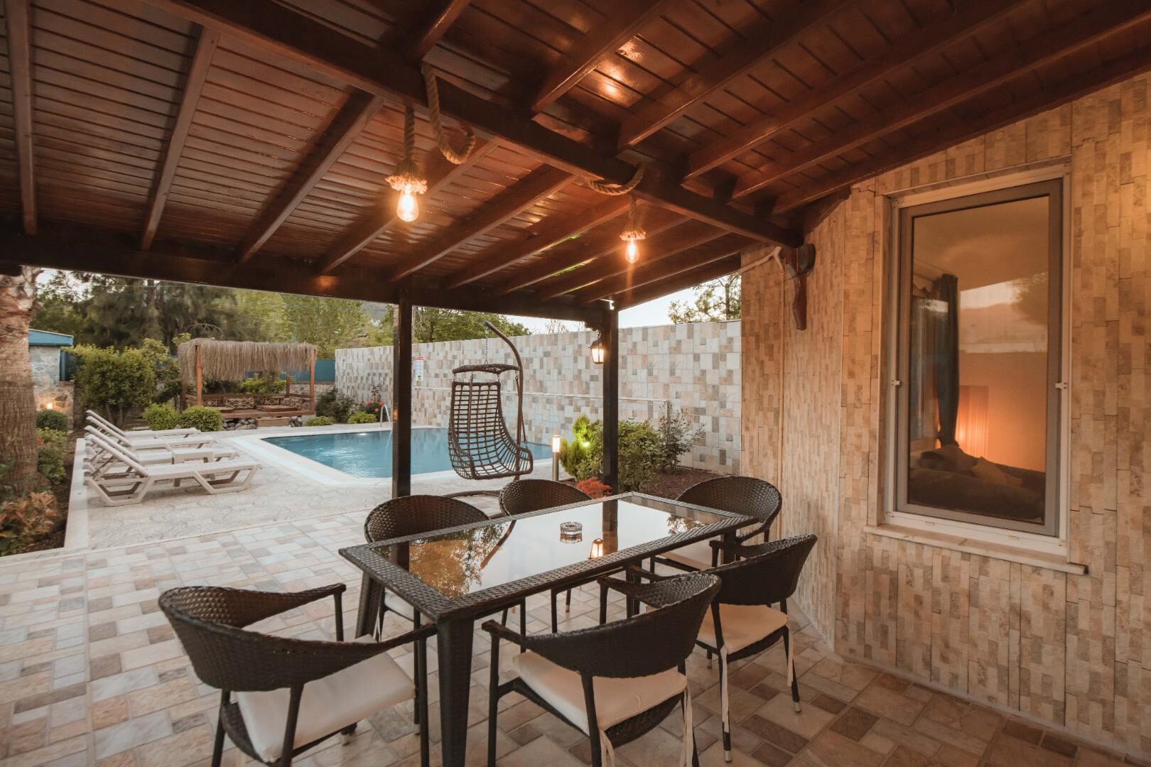 Villa Devina — 8