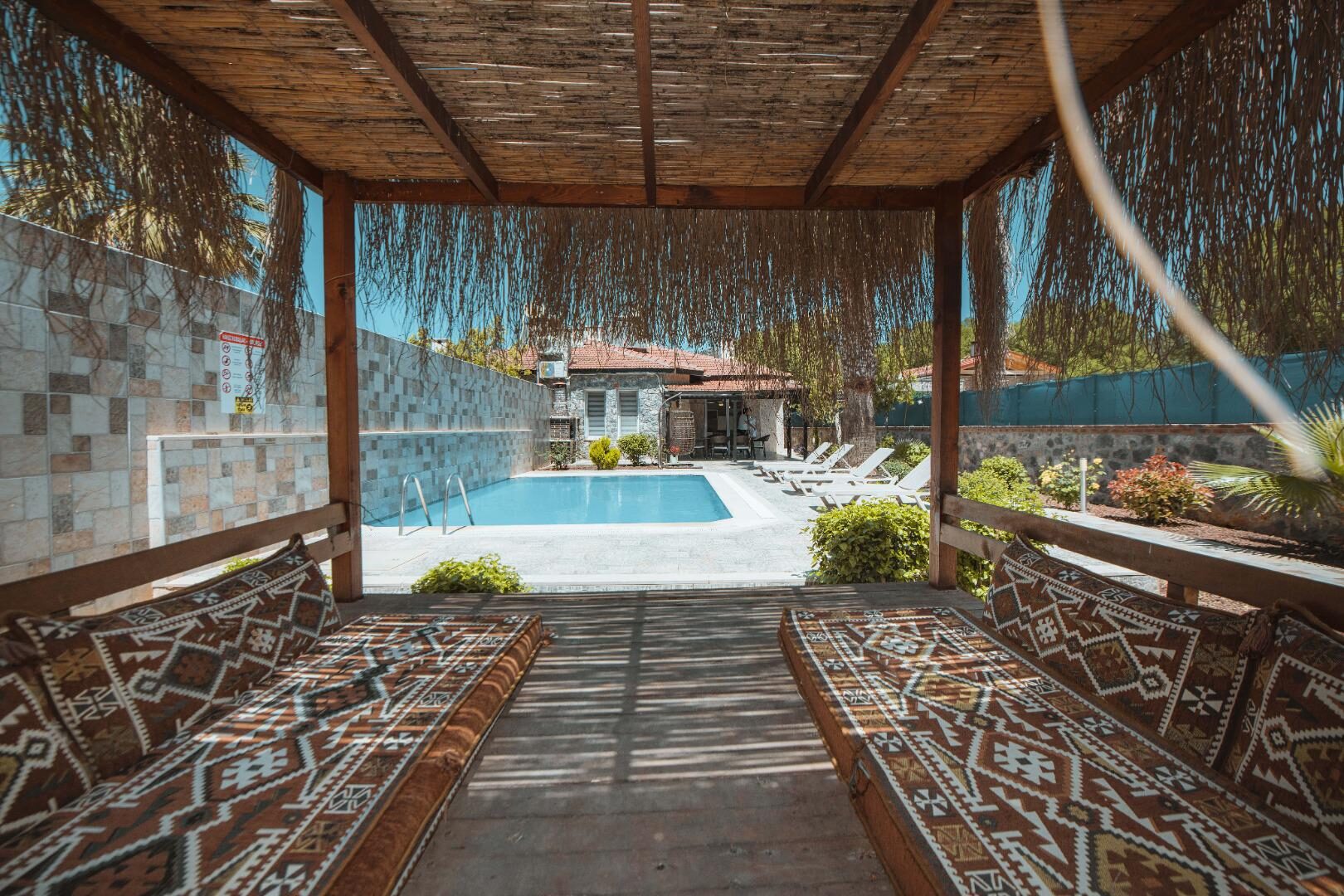 Villa Devina — 11