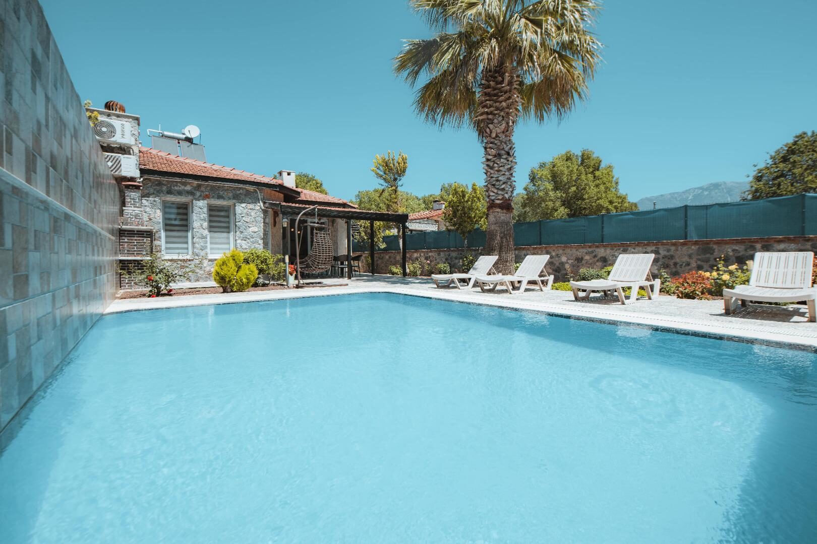 Villa Devina — 17