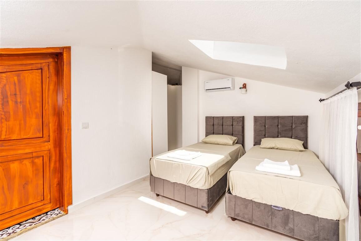 Villa Şah Bezirgan — 38