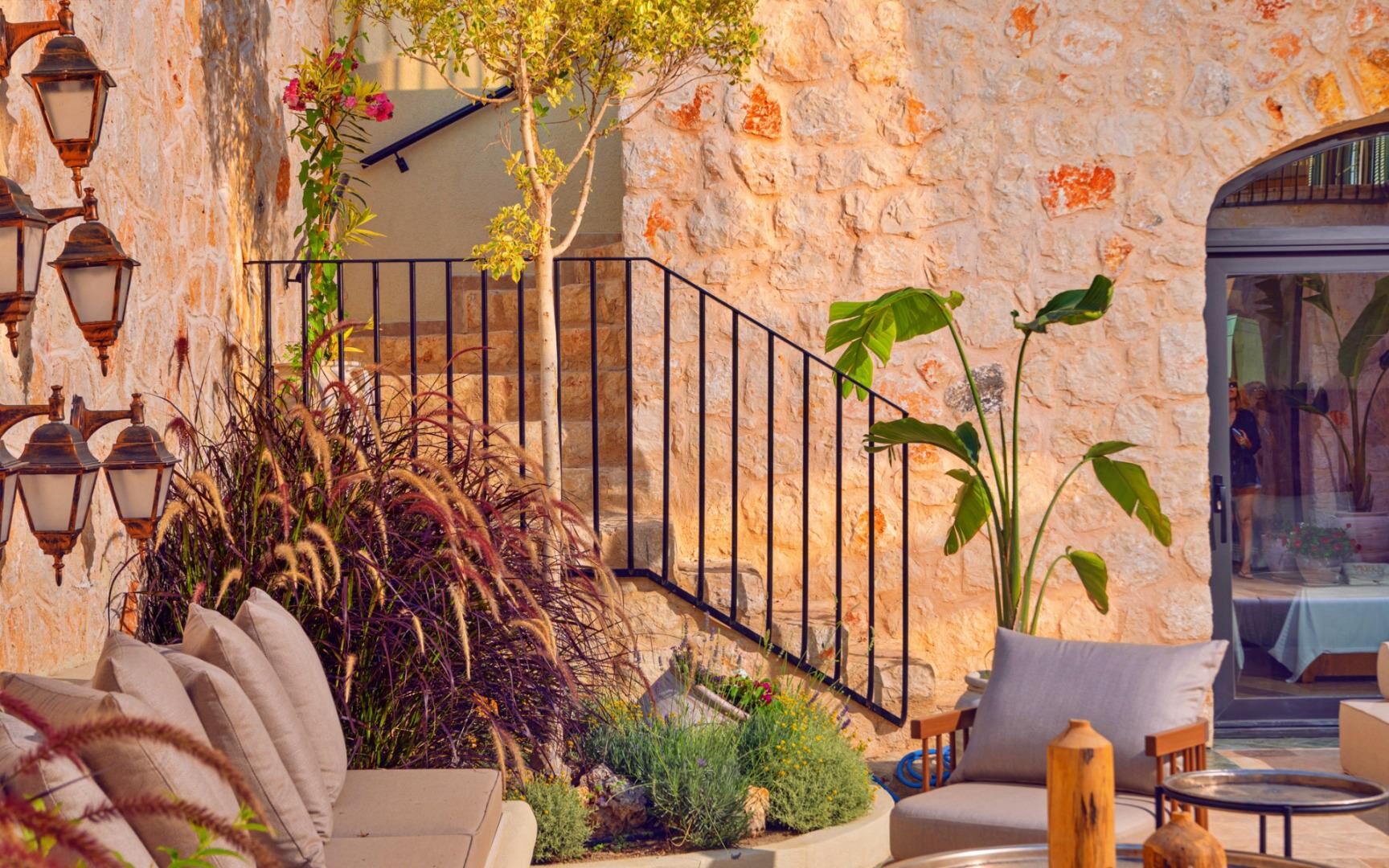 Villa Muses Thalia — 11