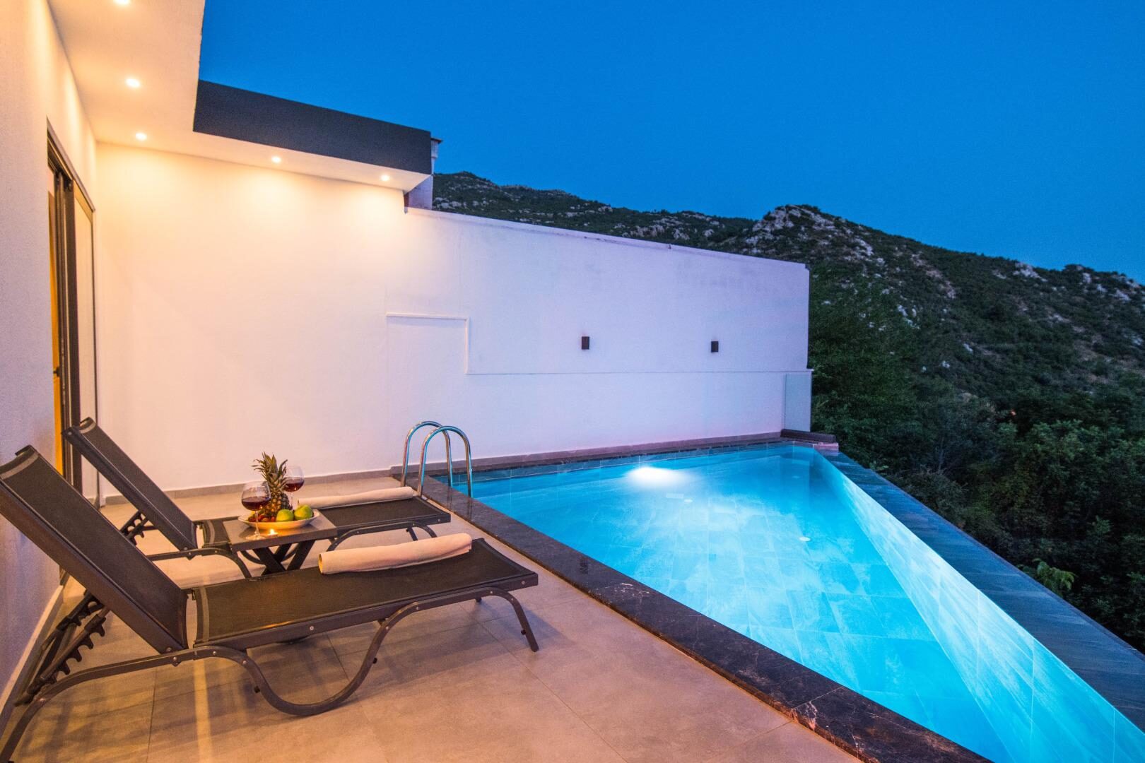 Villa Dilay — 16