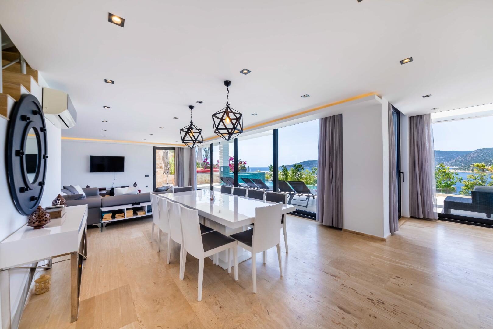 Villa Lumineux — 48