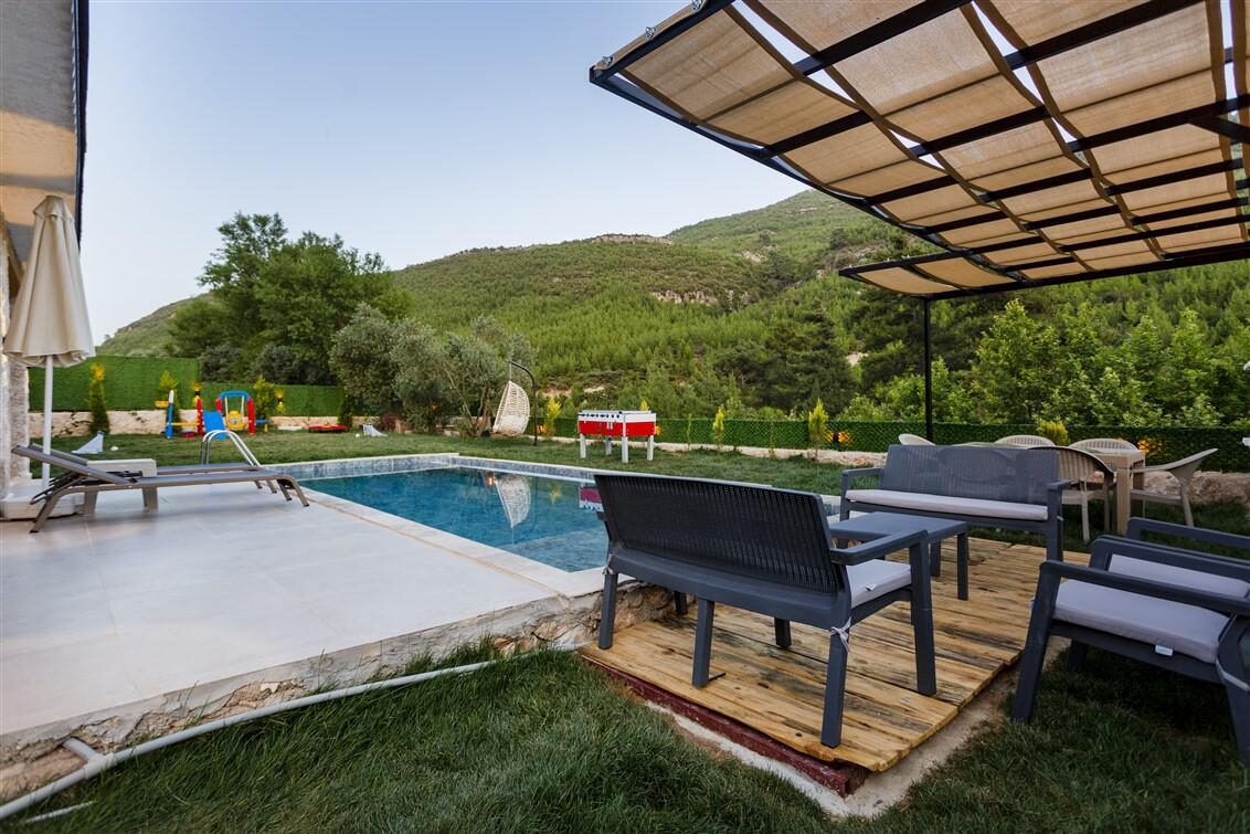 Villa Menesa — 23