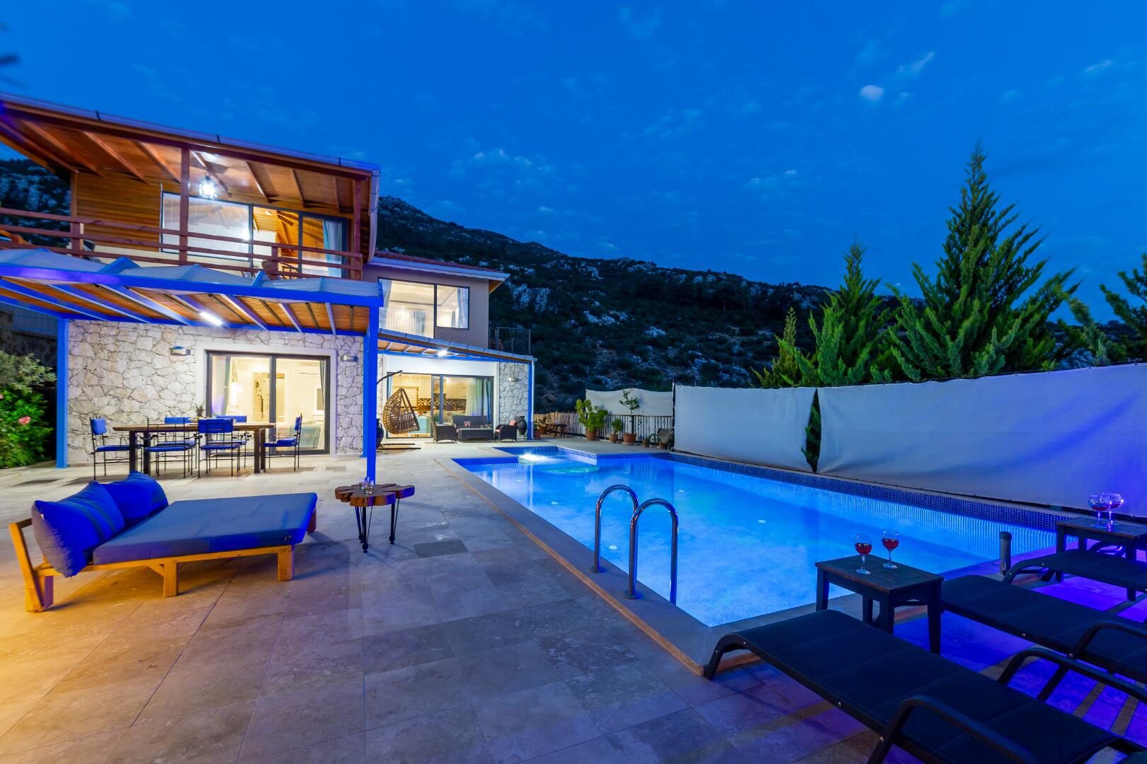 Villa Orpheus İslamlar — 86