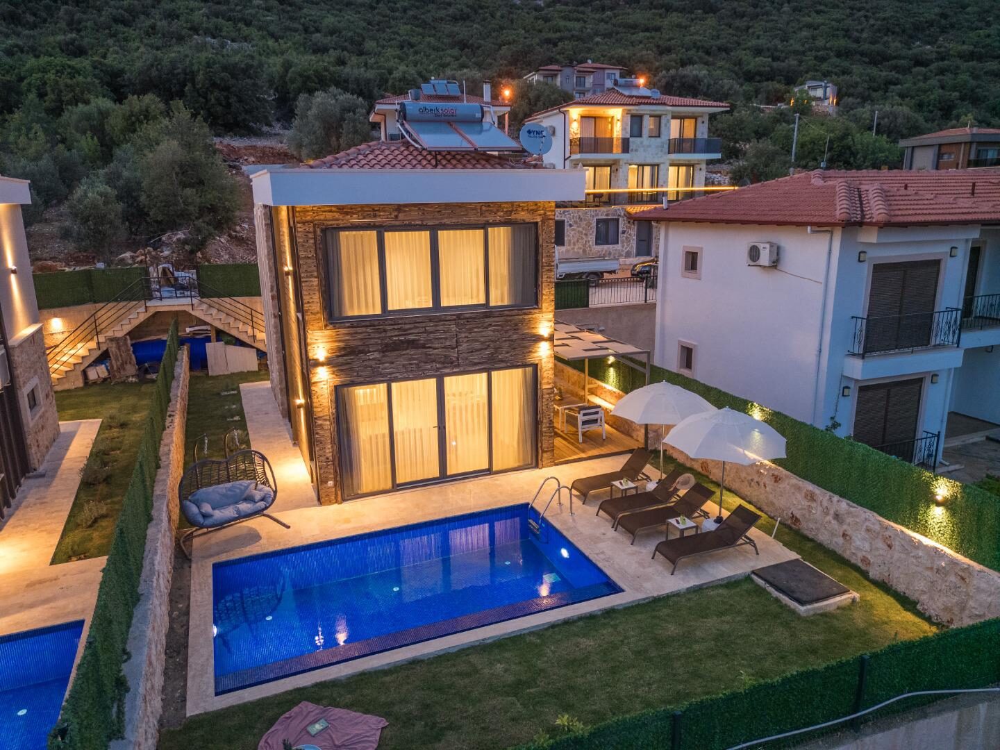 Villa Brown — 56