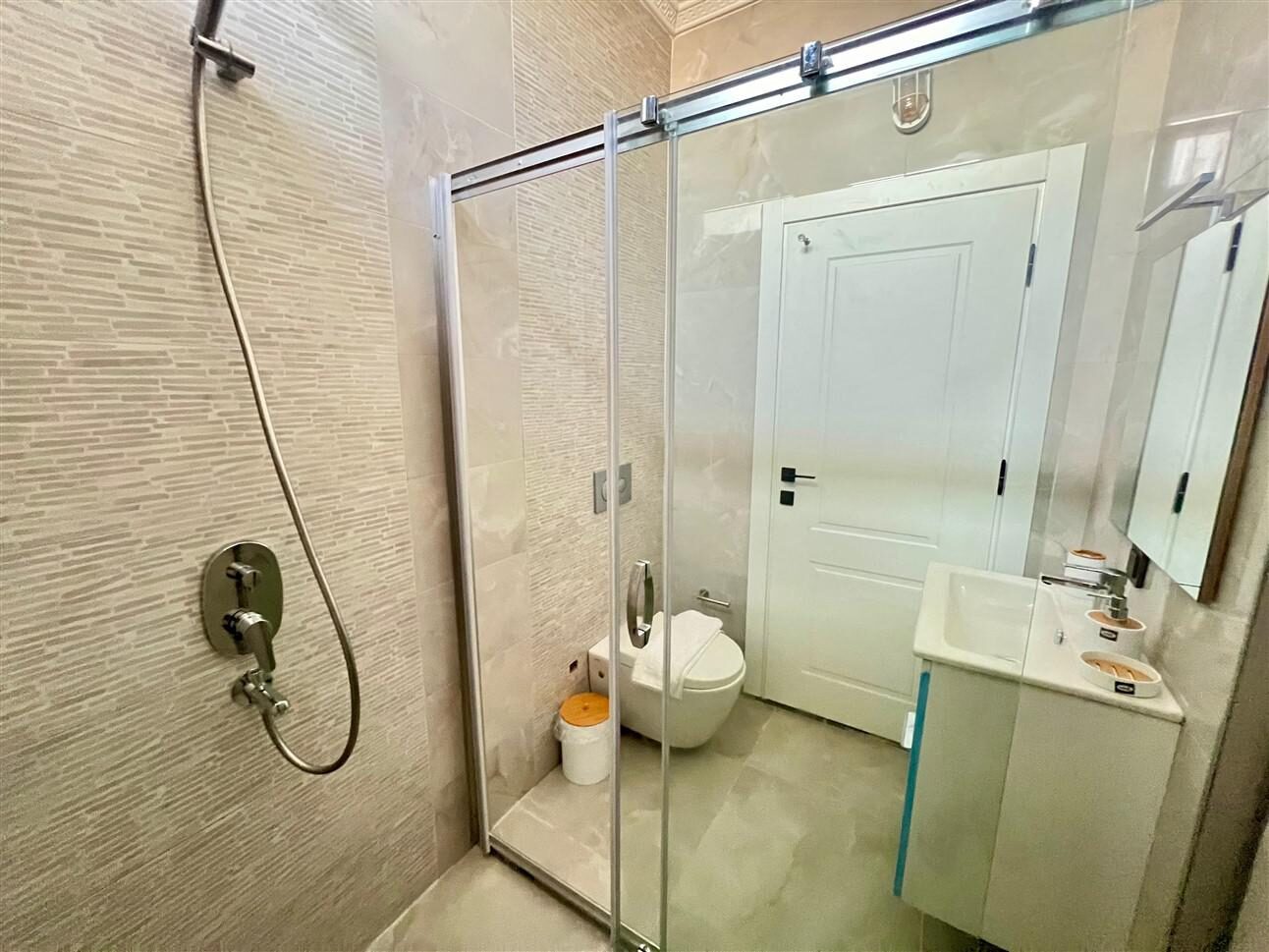 Villa Zeyn — 24