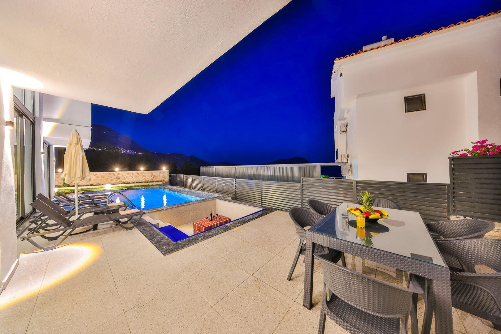 Villa Barlas — 3
