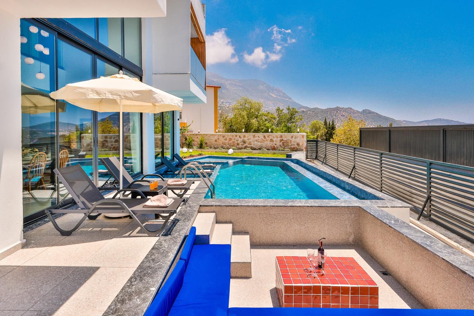 Villa Barlas — 15