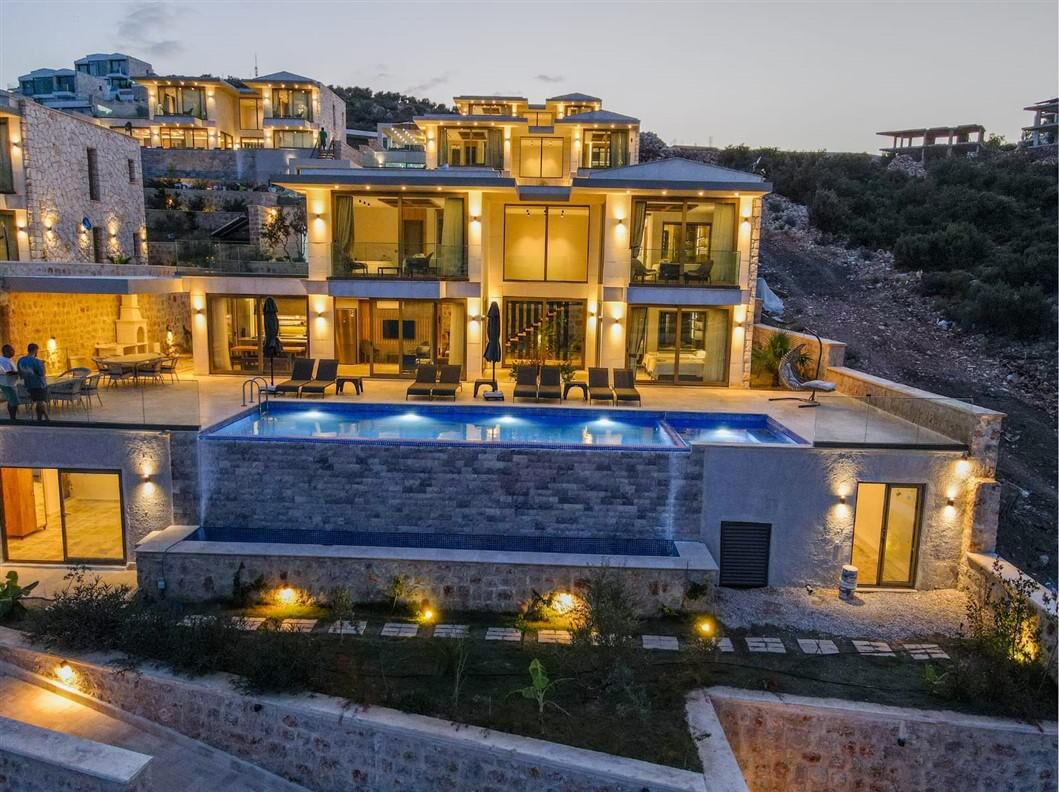 Villa Banu Exclusive — 3