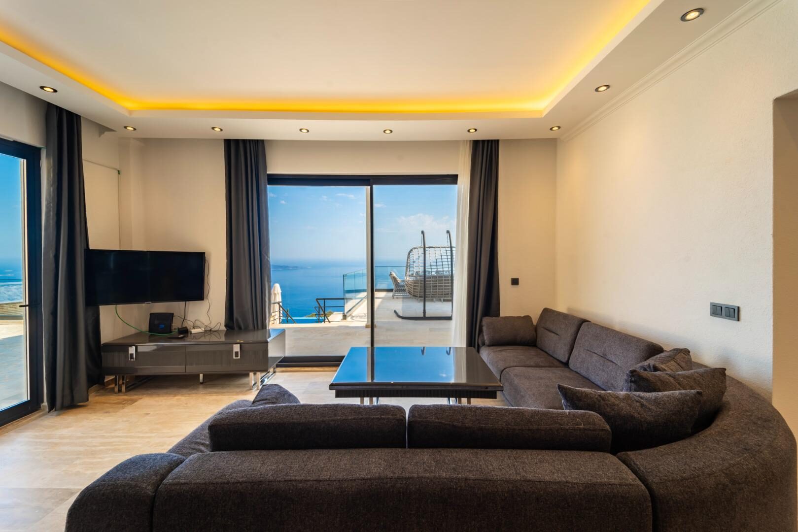 Villa Avenir — 49