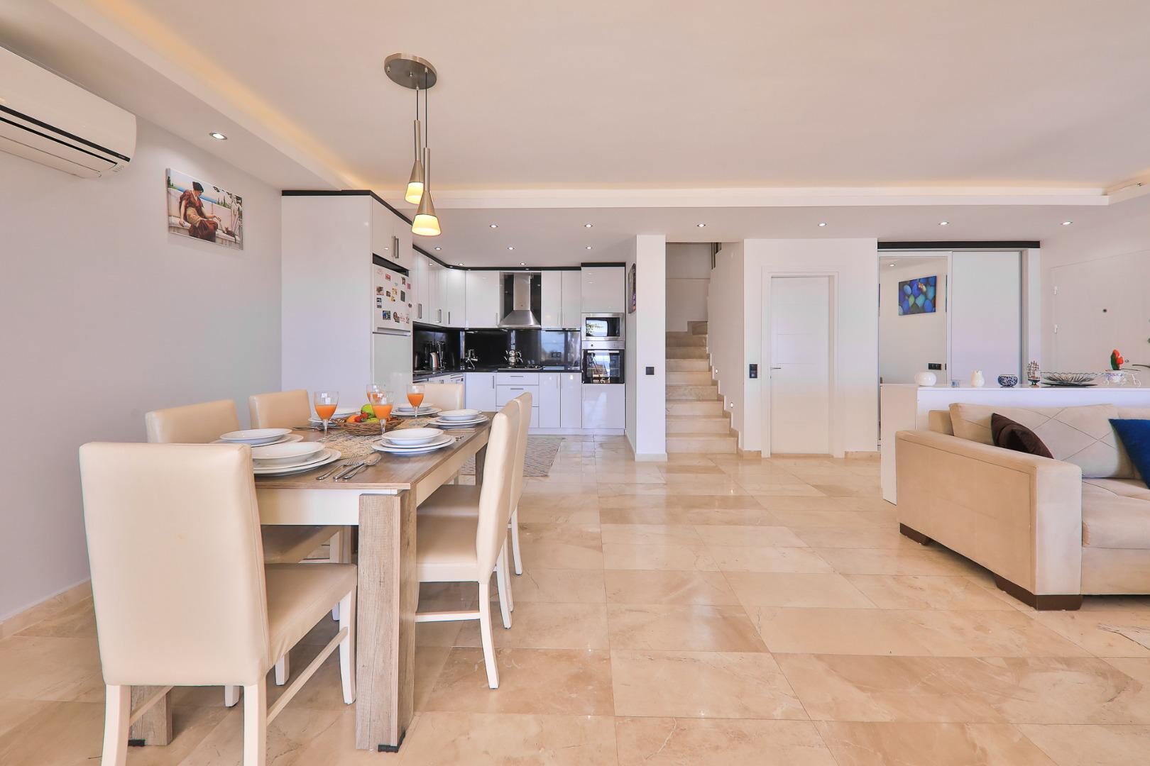 Villa Esma — 33