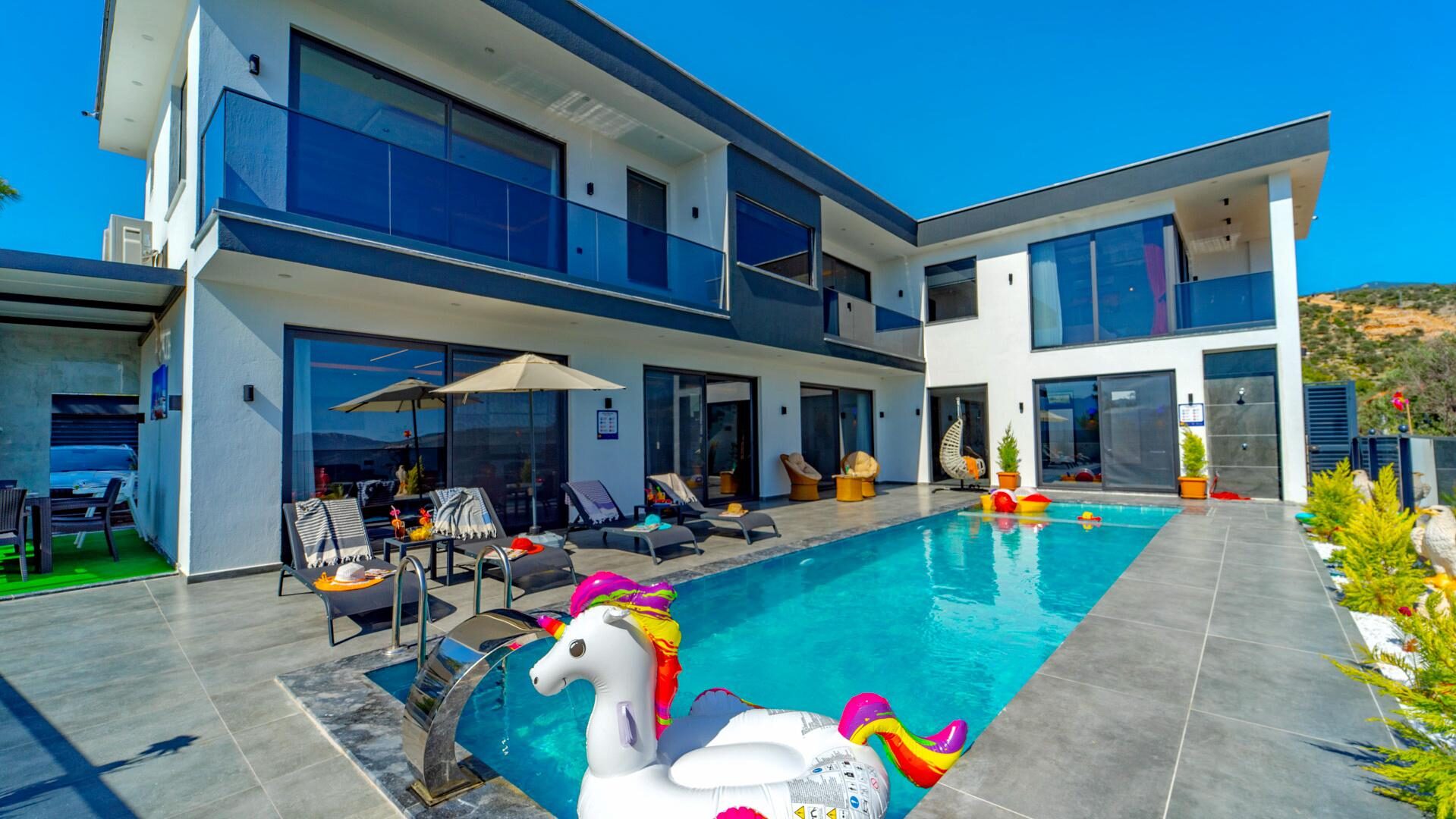 Villa Water Moon — 22