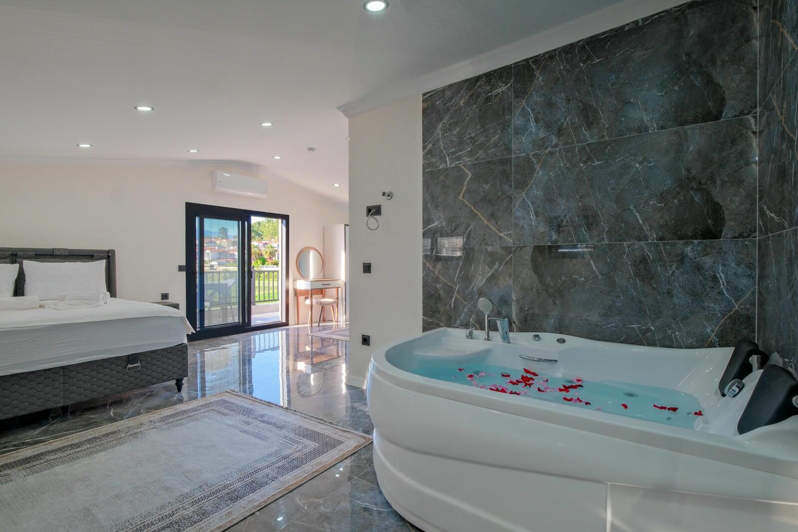 Villa White 1 — 32