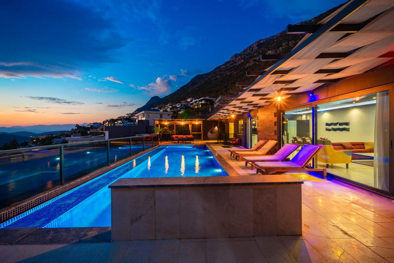 Villa Everest — 17