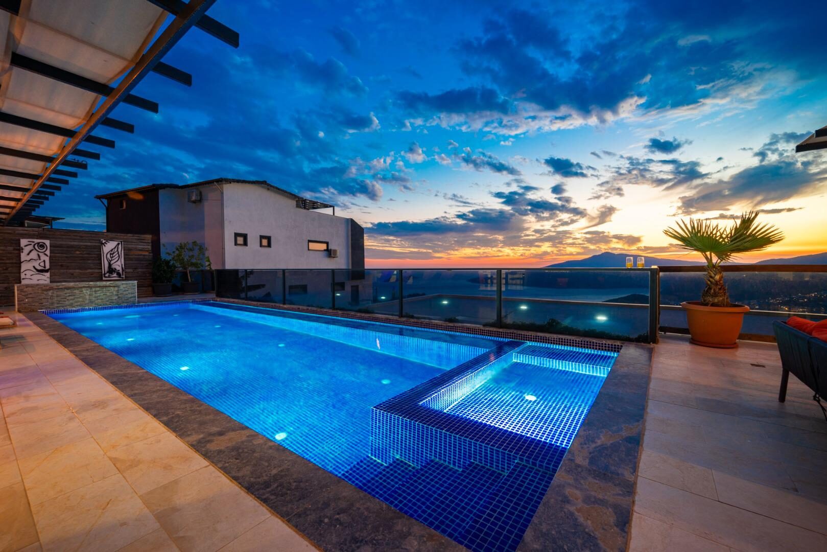 Villa Everest — 23