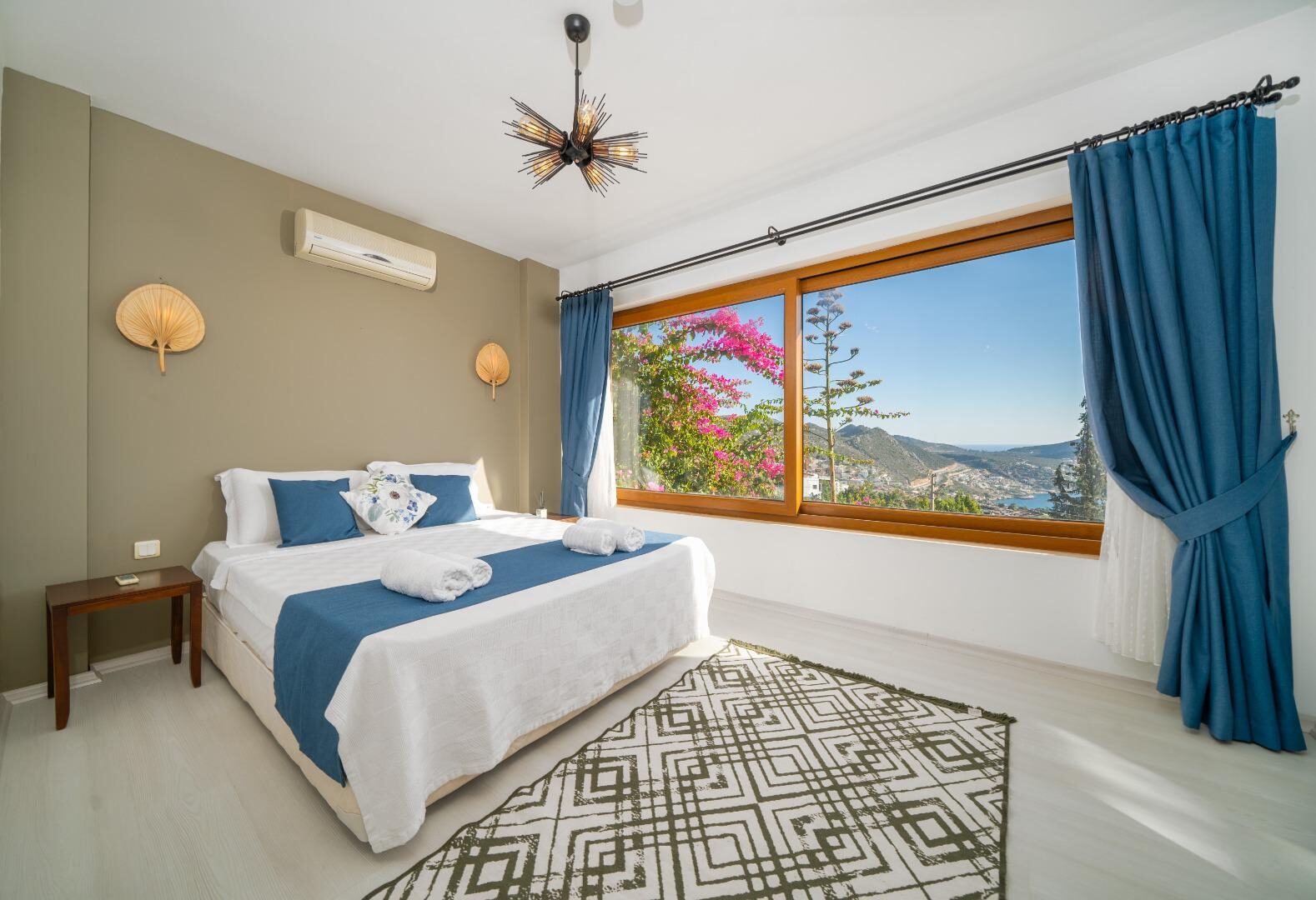 Villa Seas The Day — 31