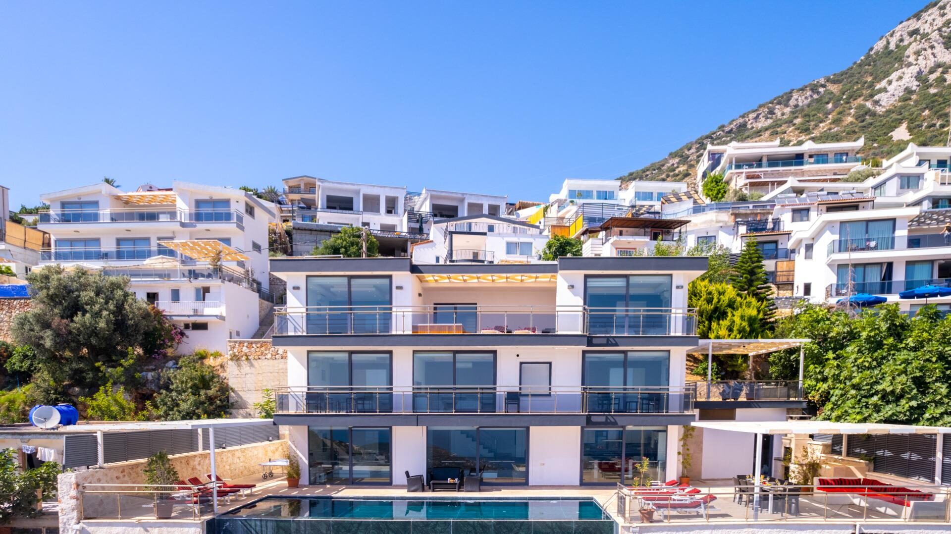 Villa Elit 1 — 3