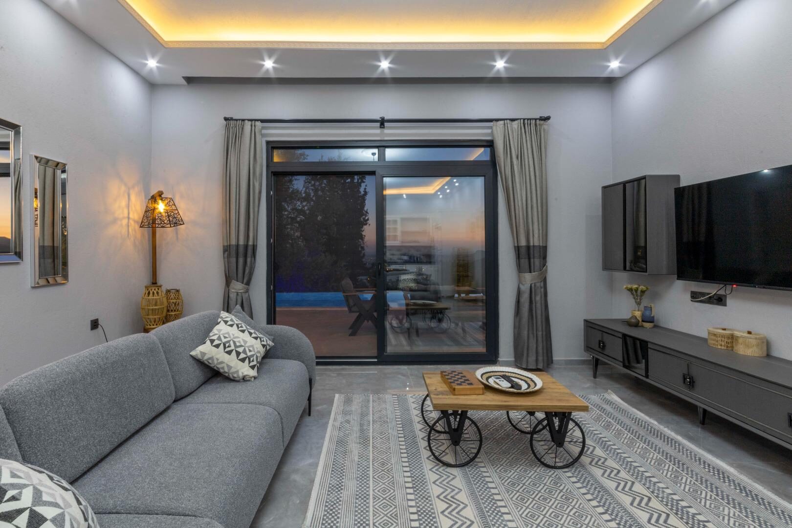 Villa Elyase — 50