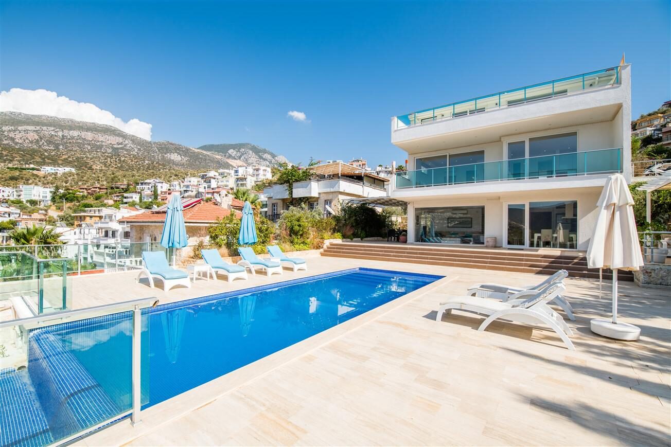 Villa Hillside Kışla — 10