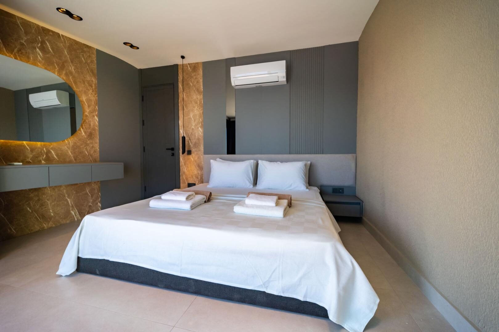 Villa Aura D — 51