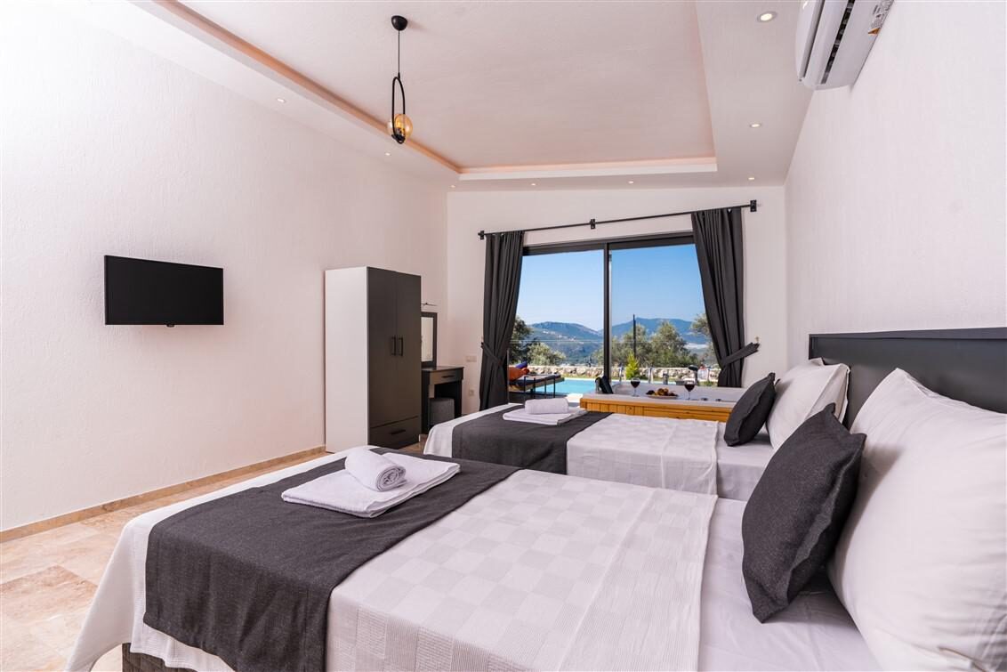 Villa İbiza — 82