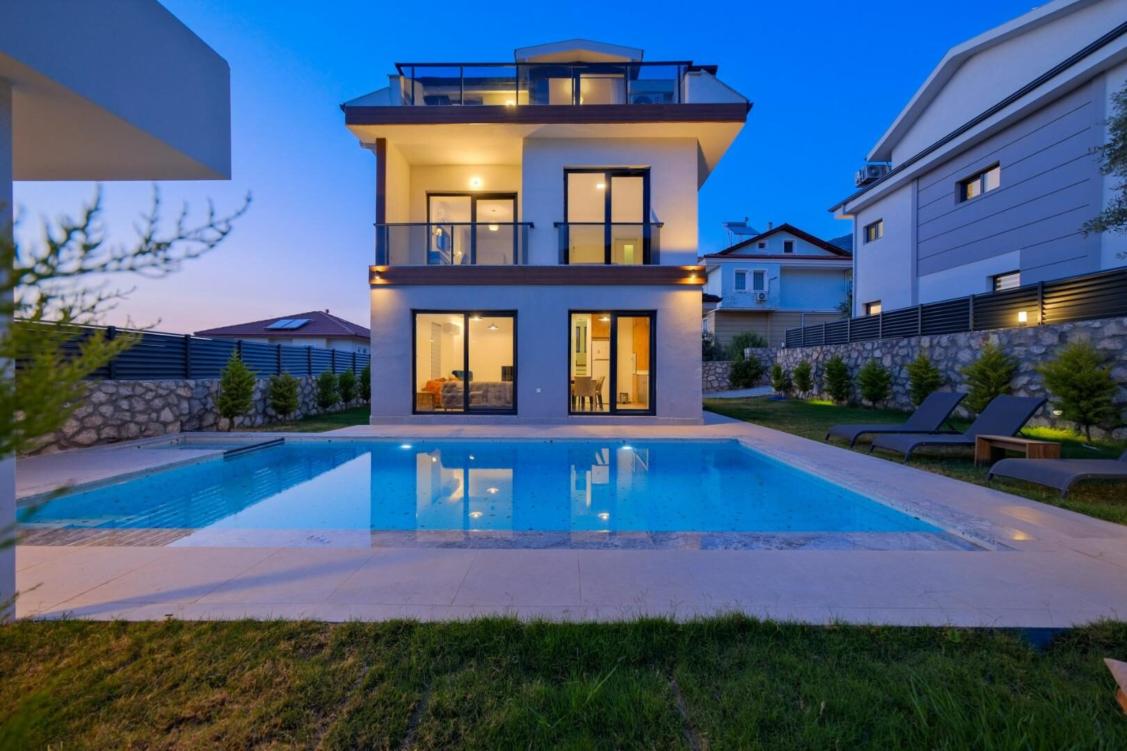 Villa Note 6