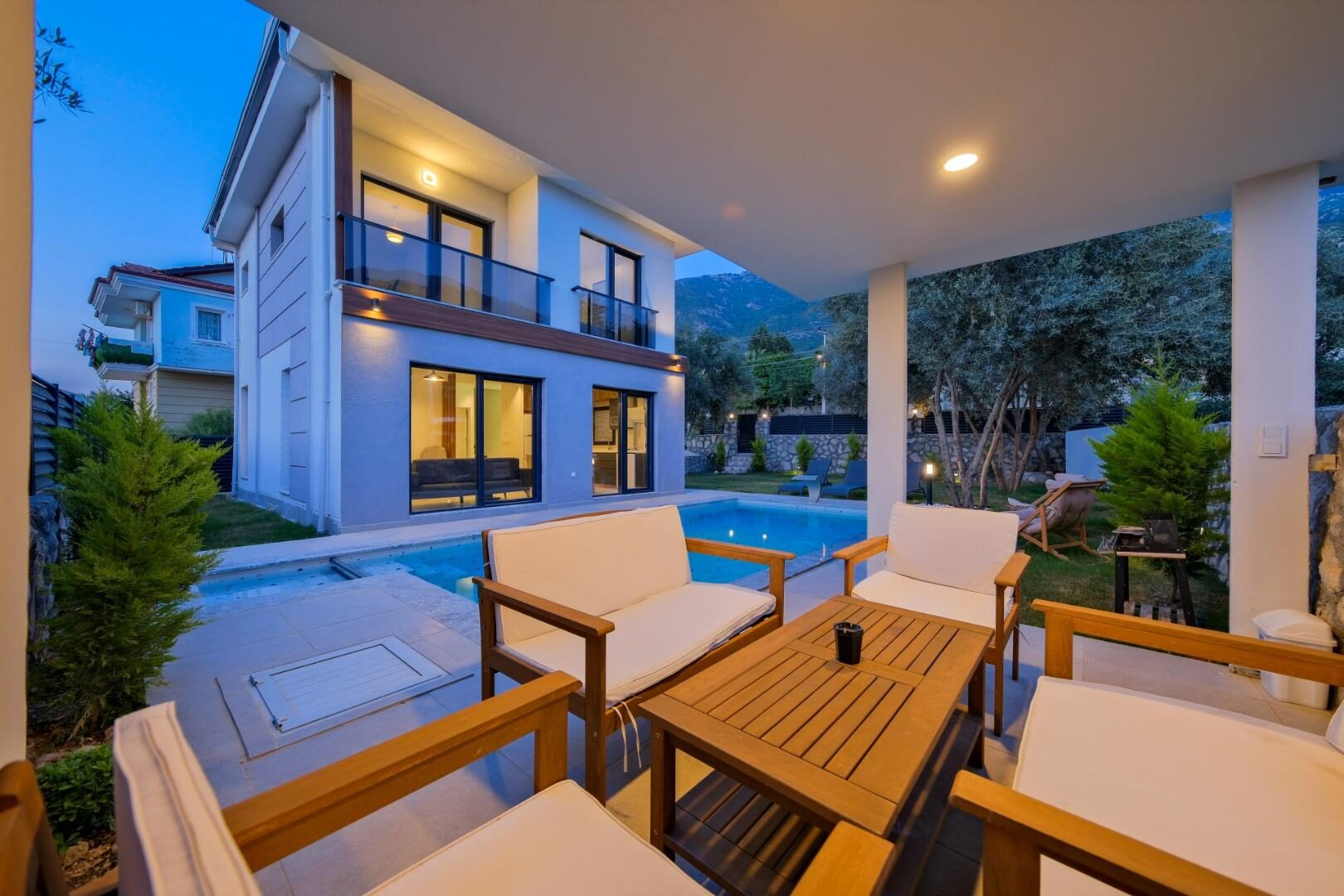 Villa Note 5 — 4
