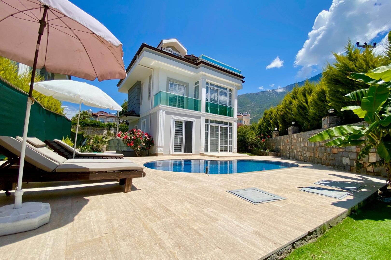 Villa Urartu
