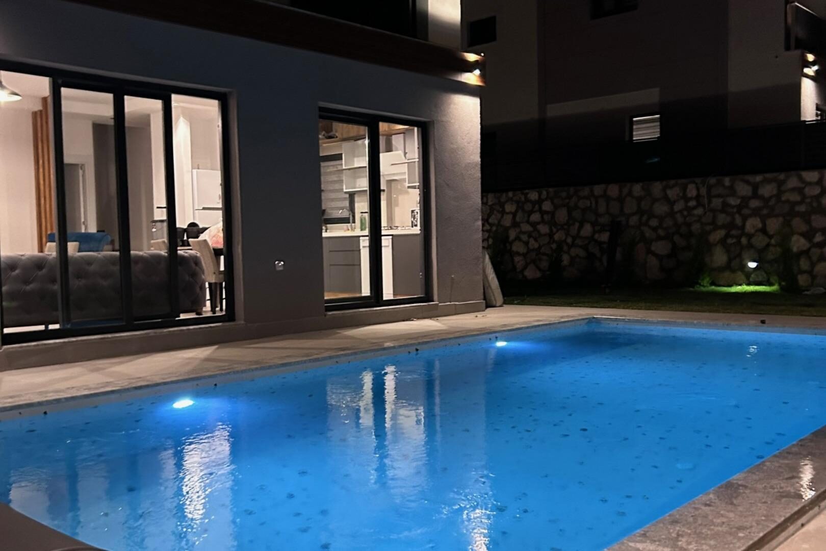 Villa Note 6 — 58