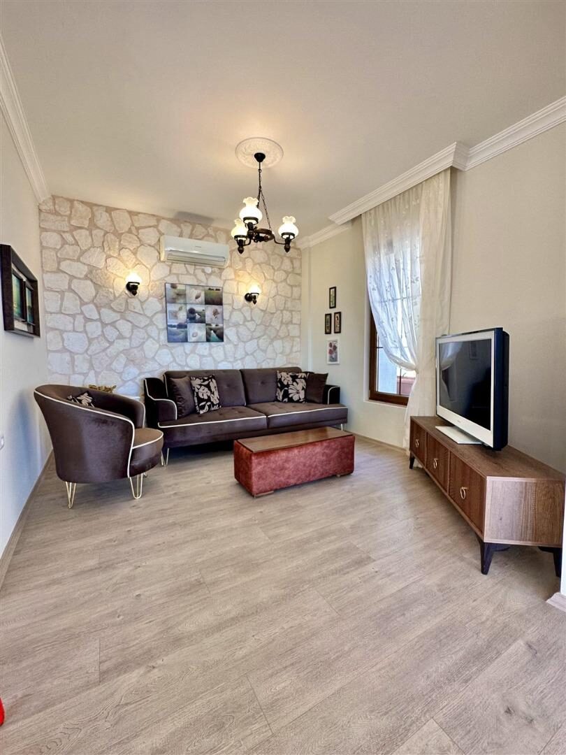 Villa Berat — 11