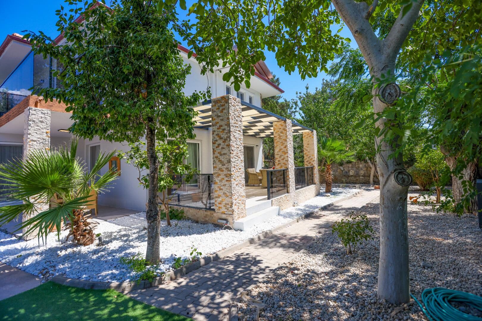 Villa Seyir — 90