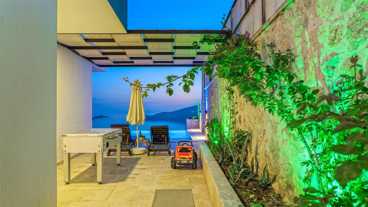 Villa Hulaki — 11