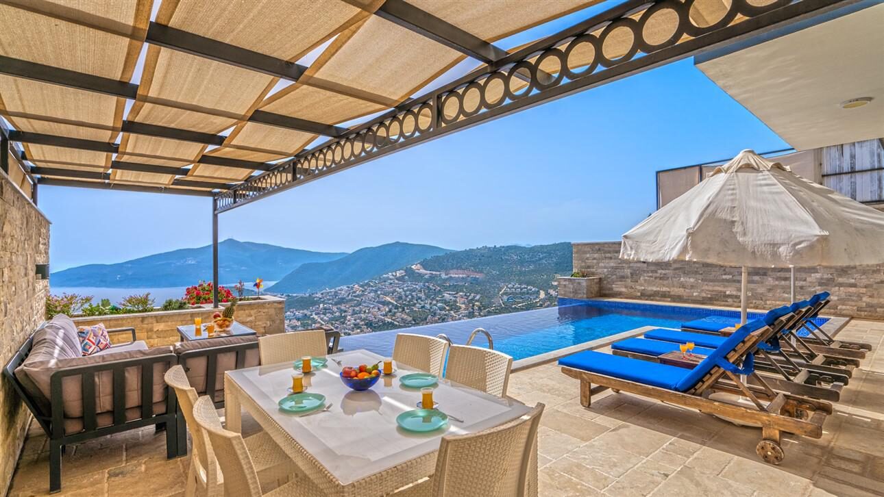 Villa Hulaki — 17