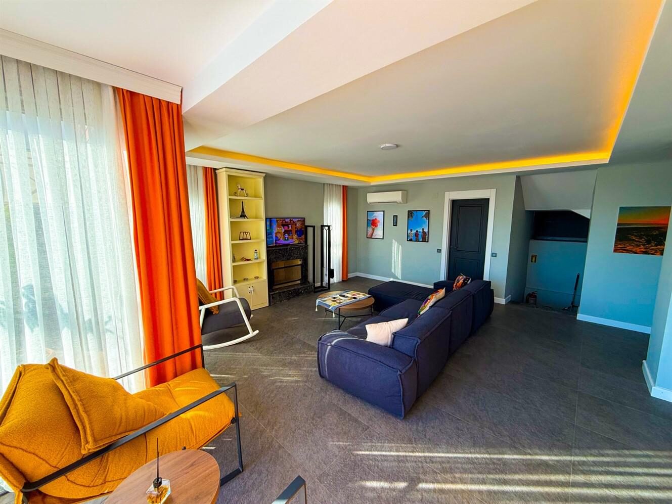 Villa Elmas — 8